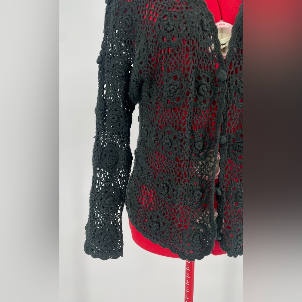 Vintage Hand Knit Gothic Black Floral Crocheted Cardigan Sweater / Open Knit - Picture 10 of 13